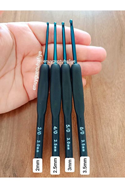 Enuyguntuhafiye Silikon Saplı Tığ Seti, 4lü Set( 2/2.5/3/3.5mm)