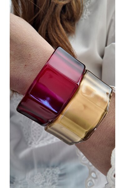 By Selen Suyolcu Bone Women's Bracelet