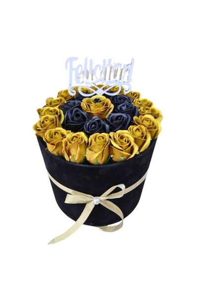 T&M Personalizare Aranjament floral în cutie de catifea neagră cu trandafiri ...