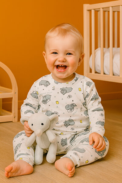 Vivolas 100% Cotton Baby Set with Snap Fasteners on the Shoulders, Unisex, 2-Piece, Top and Bottom, Monthly Sizes 3-6-9-12 Months