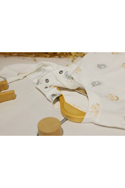 Vivolas 100% Cotton Baby Set with Snap Fasteners on the Shoulders, Unisex, 2-Piece, Top and Bottom, Monthly Sizes 3-6-9-12 Months