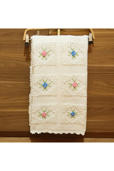 Aykır ı Bebe Pembe-Mavi Çiçek Desenli Tunus İşi El Örgüsü Bebek Battaniyesi