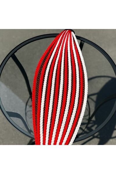 YASEMİN KAPLAN Red and White Knitted Buckle – 20 Pieces