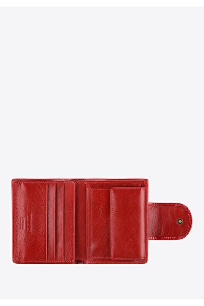 Wittchen Women's patent leather wallet with decorative snap, red patent leather