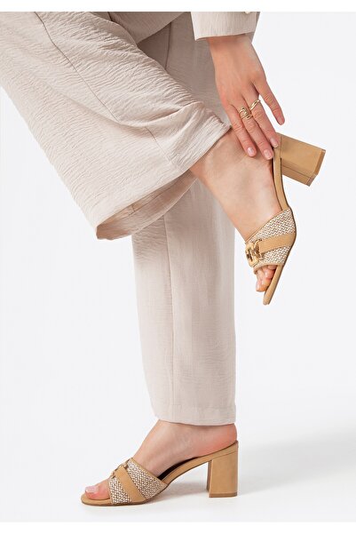 Wittchen Șlapi de damă cu cataramă decorativă, bej, poliuretan bej