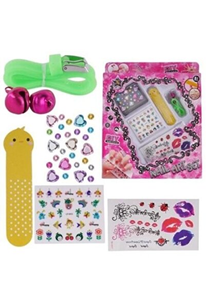 MAKSIK Girls' Jewelry Set - 4 Rings, Bracelet with 2 Pendants, Multicolor (25x2.5x20.5cm)