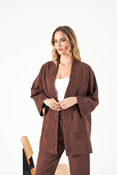 MİA NOURA Women's Oversize Kimono with Embroidered Sleeves and Front