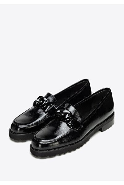 Wittchen Women's patent leather moccasins with decorative chain black black l...