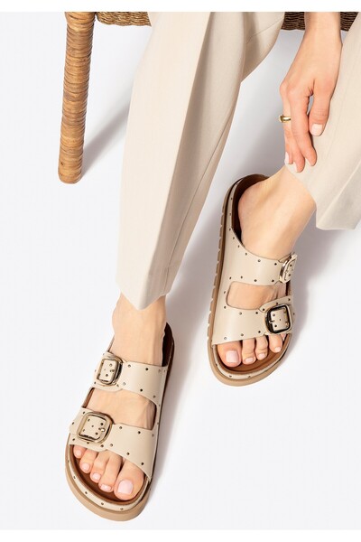 Wittchen Sandale damă din piele cu nituri, bej, piele