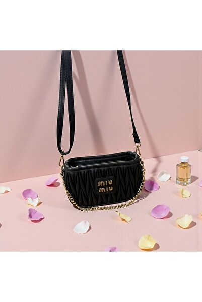 Gözde Mağazacılık حقيبة كتف نسائية بتفاصيل سلسلة من إمبرو