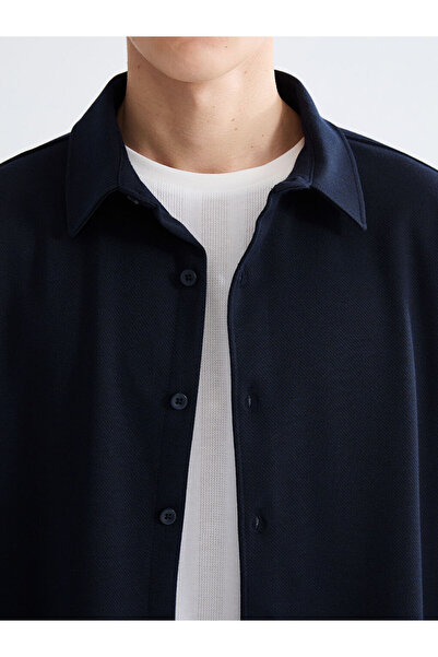 LC Waikiki Ανδρικό μακρυμάνικο πουκάμισο με κανονική εφαρμογή