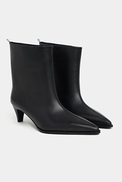 NİŞANTAŞI SHOES Γυναικεία μποτάκια Harper Μαύρα Ματ Γνήσιο Δερμάτινο με Μυτερό Τακούνι