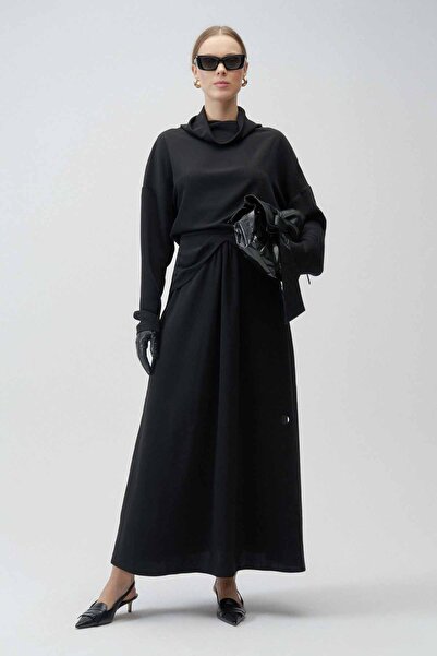 Merve DAĞLI Belle Rouge Crepe Dress