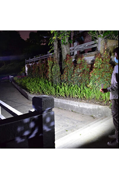 Elite LED Light with magnetic base, 3m wire with alligator clips, camping, on/off switch (White Light)