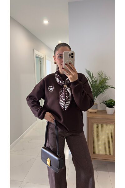 BİRCANÇİL Φουλάρι με μοτίβο καφέ καυτού καφέ με χρυσή αγκράφα και λεπτομέρεια φουλάρι