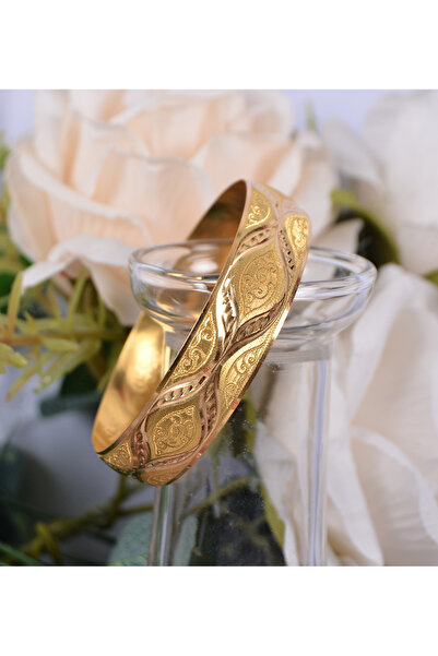 17 Gr (Gram) 22 Ayar Zümrüt Hatlı Bilezik