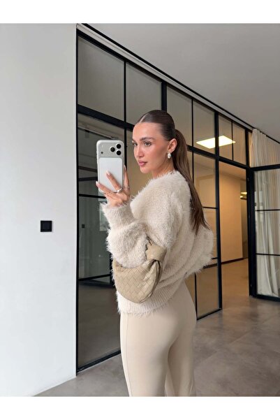 BB Bensu Buyruk İSPANYOL PAÇA EKRU TAYT