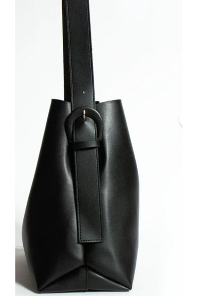serenıa Aura Black Women's Shoulder Bag