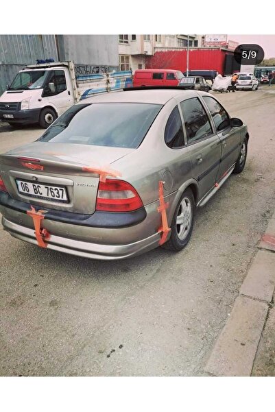 AYAZ FİBER GARAJ OPEL VECTRA B ARKA EK FİBER BOYASIZ