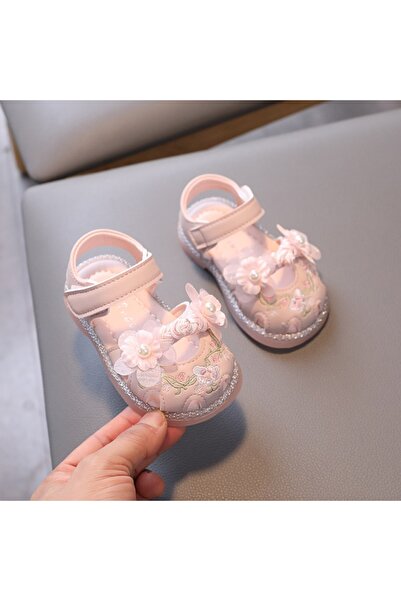 BebeNou Sandale roz cu flori brodate și perle
