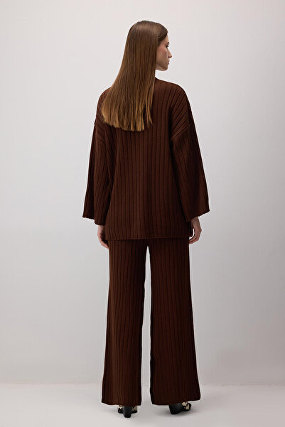 Touché Privé Solid Color Knitwear Set