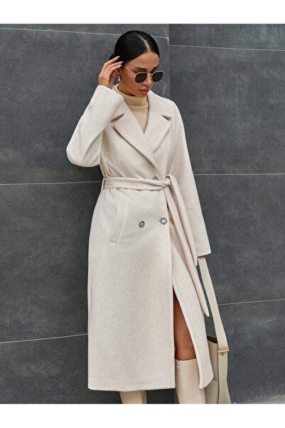 VİESTE DÜĞME DETAYLI ANGORA KABAN