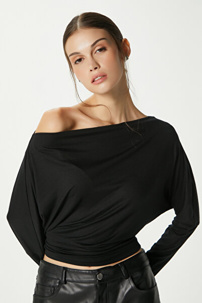 Ritnice Women's Grace Asymmetrical Shoulder Detail Black Blouse