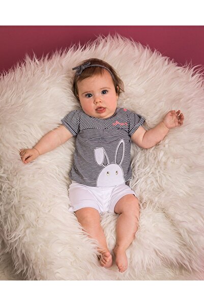 Dirkje 2-piece baby set Bunny: t-shirt & shorts + headband