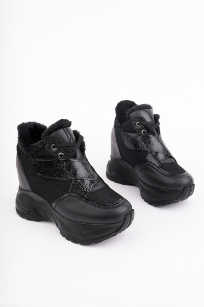 Madam Tarz Dnr-442 Velcro Fastened Hidden Heel Sports