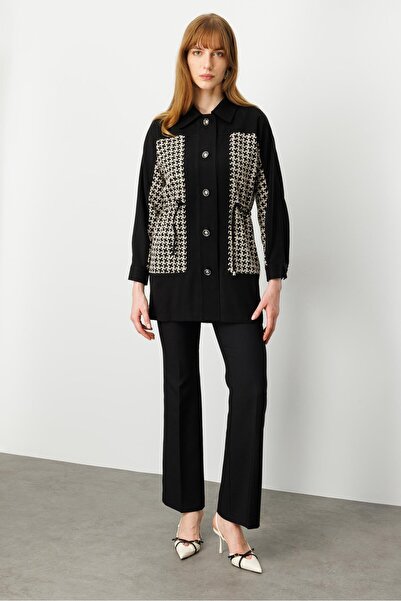 Moda İlgi Modailgi Nakışlı Kumaş İle Garni Detaylı Belde Tünel Bağcıklı Bedeni Kesikli Tunik Kap Siyah