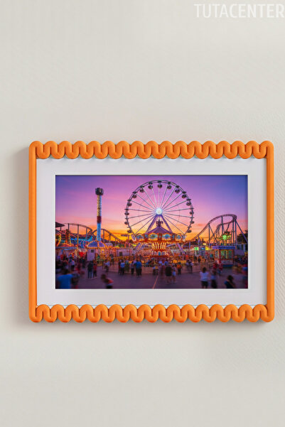 TUTACENTER Wave Patterned Pink Plastic Wall Frame 10X15 cm |   Suitable for Horizontal and Vertical Use