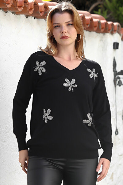 Chiccy Μαύρο πουλόβερ με μακρυμάνικο λαιμόκοψη με φύλλα με χάντρες casual πλεκτό πουλόβερ 65 60