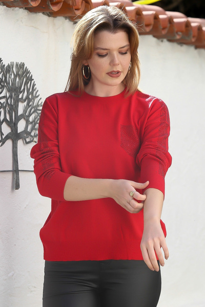 Chiccy Red Round Neck Long Sleeve Buttoned Back Stone Casual Knitwear Sweater 65 60