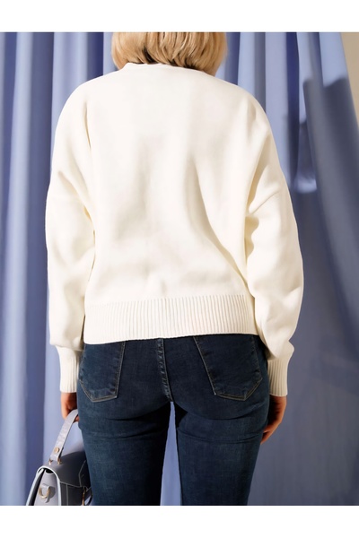 Vaniza Floral Embroidered Long Sleeve Knit Cardigan