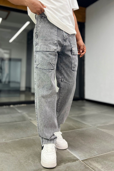 Denim Republic Men's Gray Baggy Cargo Pants