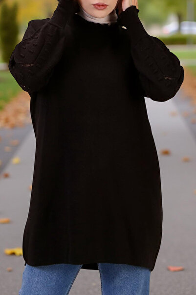 Qlees Fashion Transitional Black Knitwear Tunic Sweater with Pompom Sleeves, Crew Neck and Embossed Knit Pattern