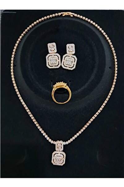 Generic طقم قلادة وأقراط جولاري - مربع