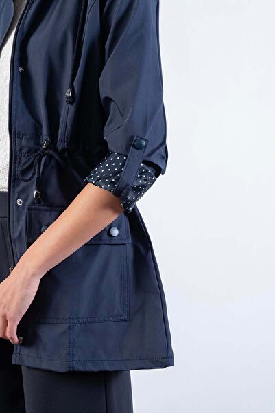 Spazio Christensen Kapüşonlu Çıtçıtlı Katlamalı Kol Safari Mont LACİVERT