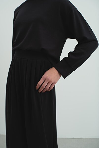 C&City Pure Touch Pleated Loose Pants Black