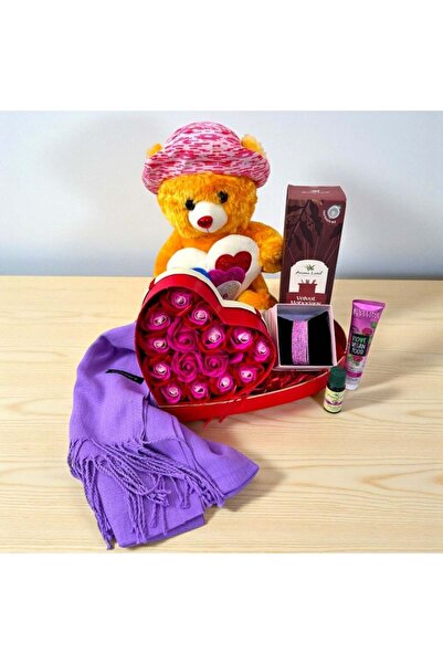 velve Πακέτο Lovely Moments, με αρκουδάκι, κασκόλ, σαπουνάκια, βραχιόλια, κρέ...