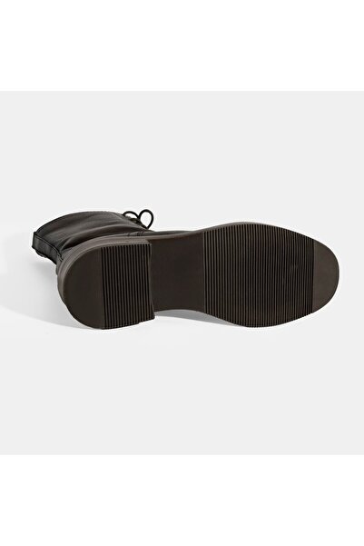 Desa Women's Brown Lace-Up Leather Boots