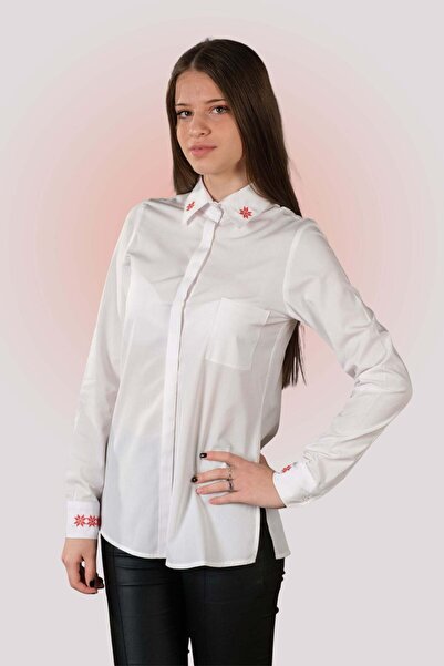 Suavette Hand Embroidered Shirt with Traditional Motifs Made of Bamboo and Cotton