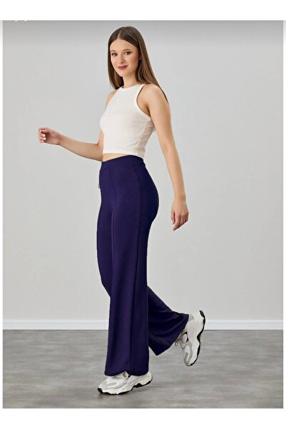 Efira بدلة رياضية