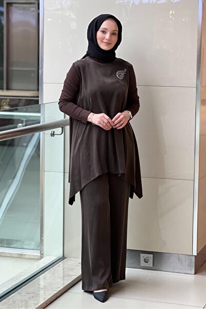 Nuss Tunic Pants Cupra Set with Knitwear Sleeves and Stone Brooch