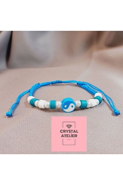 Crystal Atelier سوار يينغ يانغ الأزرق المصنوع يدويًا من المكرامية القابلة للت...