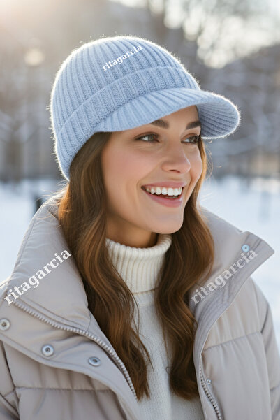 Ritagarcia Премиум мека плетена шапка / шапка с козирка - Зимна шапка с козирка