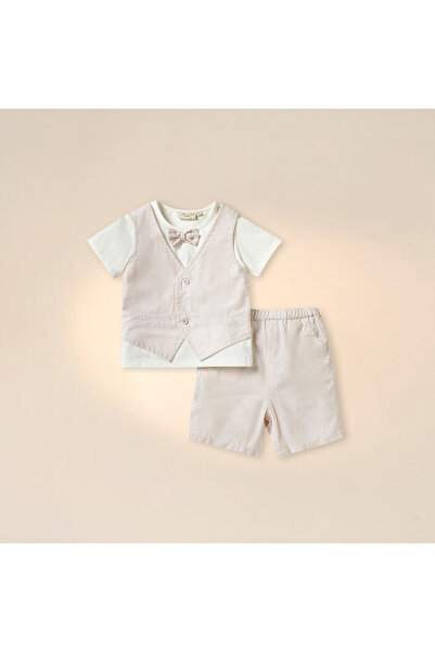 Juniors Textured T-shirt with Waistcoat and Shorts Set