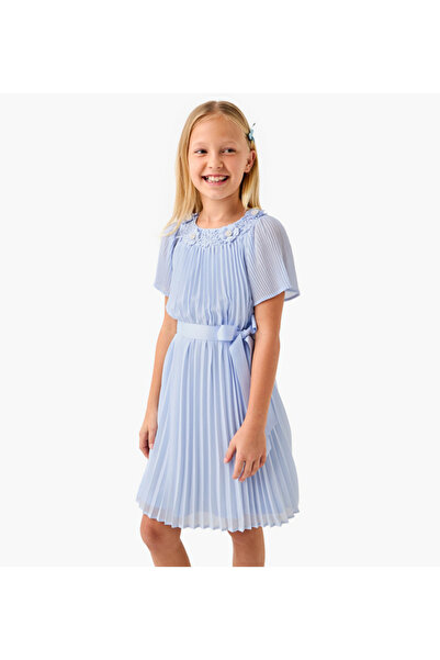 Juniors Pleated A-Line Dress with Tie-Up Belt and Short Sleeves