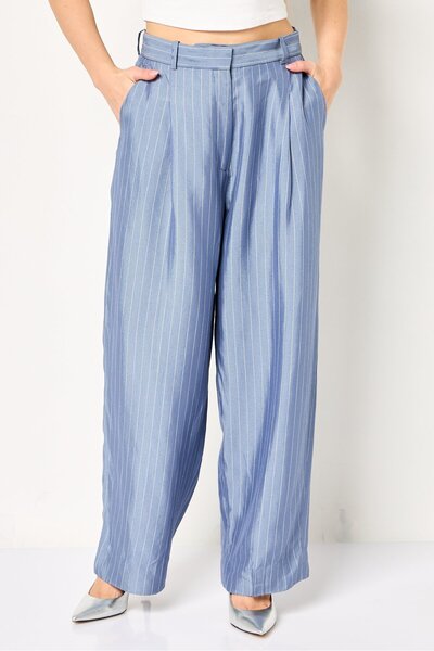 SANDRO بنطلون نسائي مخطط بقصة عادية وساق مستقيمة، متعدد الألوان