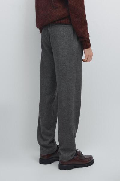 Massimo Dutti Dokulu detaylı jogger pantolon